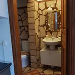 P&m House Меис