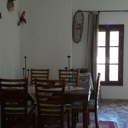 P&m House ماغيستي