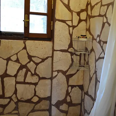 P&m House ماغيستي