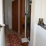 P&m House * Meyísti